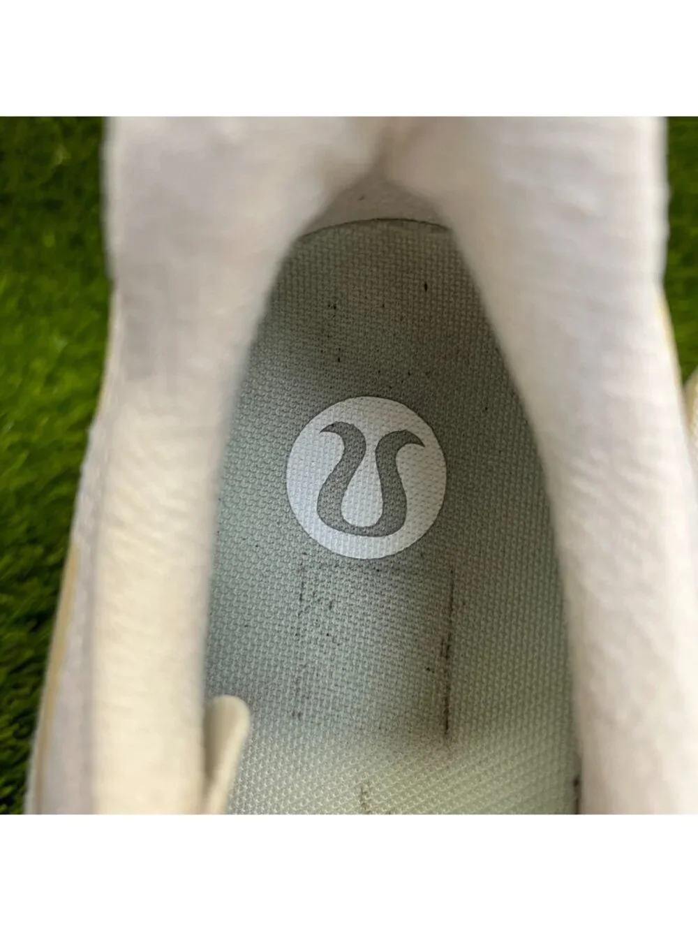 Lululemon Blissfeel Run 2 Womens Size 8 White Athletic Running Shoes Sneakers